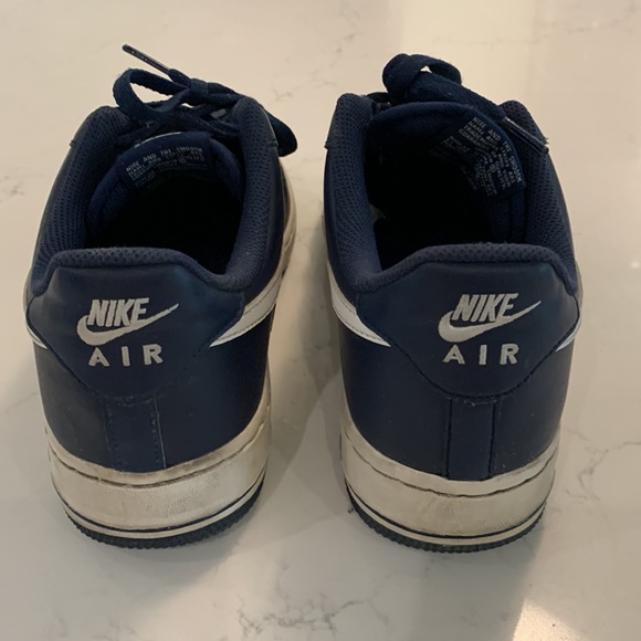 Men's Nike sneaker - Picture 3 of 7